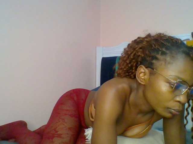 brianna254 live cam on BongaCams