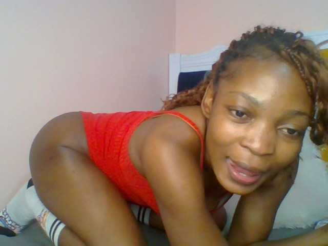 brianna254 live cam on BongaCams
