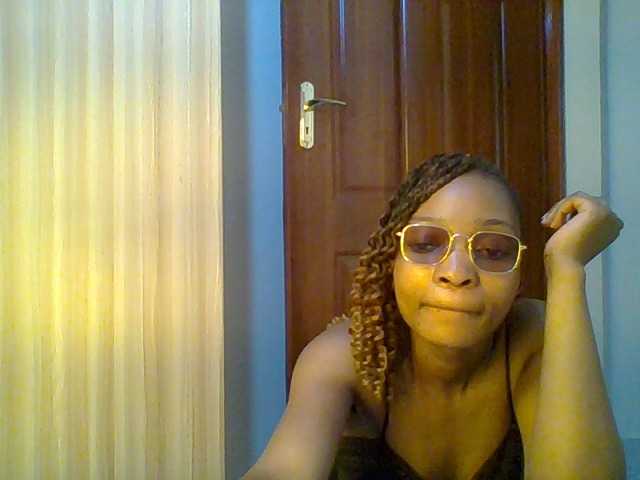 brianna254 live cam on BongaCams