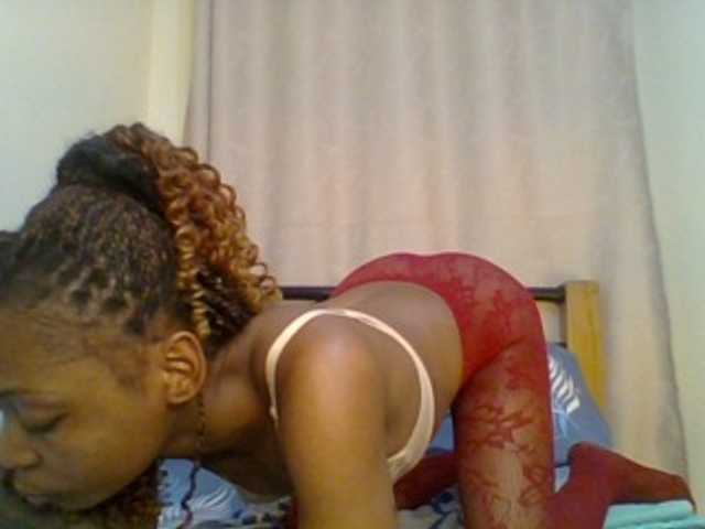 brianna254 live cam on BongaCams