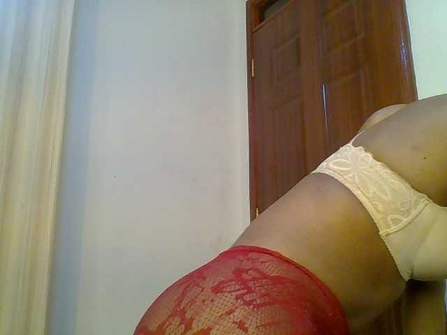 brianna254 live cam on BongaCams