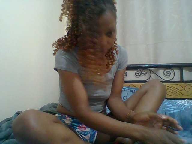 brianna254 live cam on BongaCams