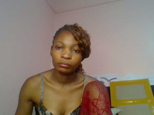 brianna254 live cam on BongaCams