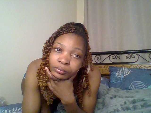 brianna254 live cam on BongaCams
