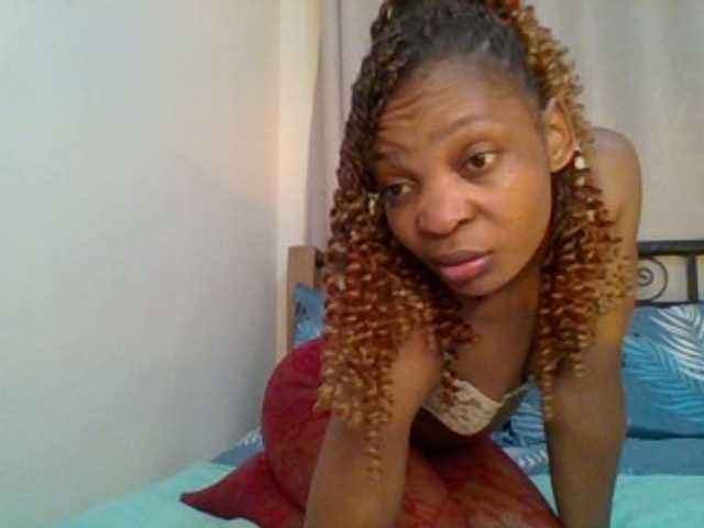brianna254 live cam on BongaCams