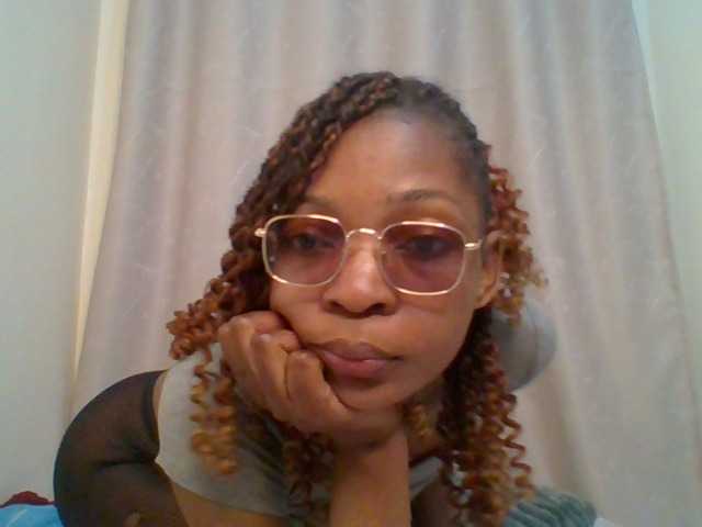 brianna254 live cam on BongaCams