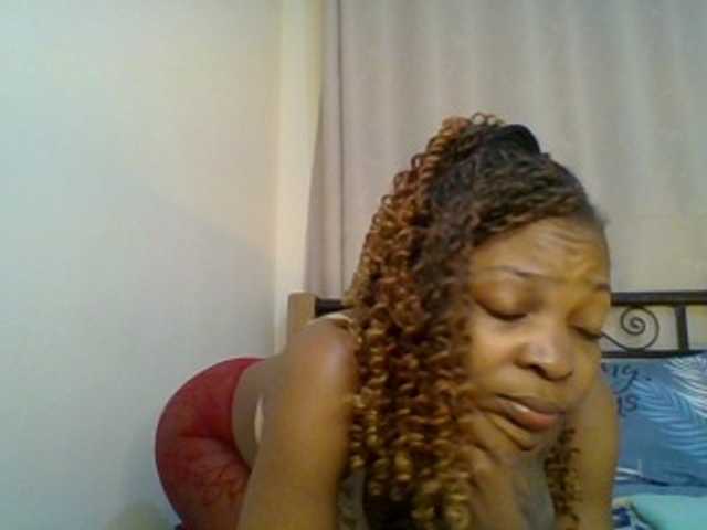 brianna254 live cam on BongaCams