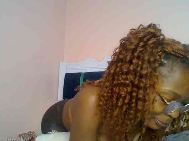 Model: brianna254