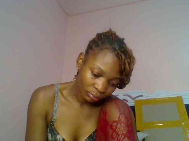 brianna254 Live Webcam on BongaCams