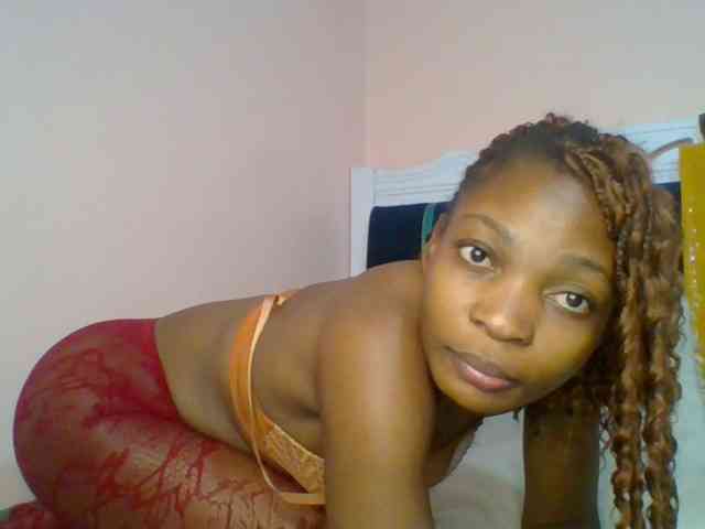 brianna254 Live Webcam on BongaCams