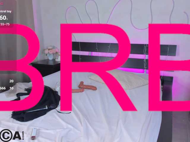 Stasy-Traiin live cam on BongaCams