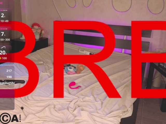 Stasy-Traiin live cam on BongaCams