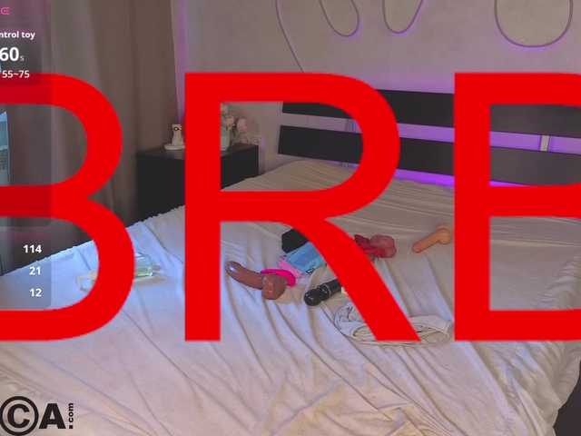 Stasy-Traiin live cam on BongaCams