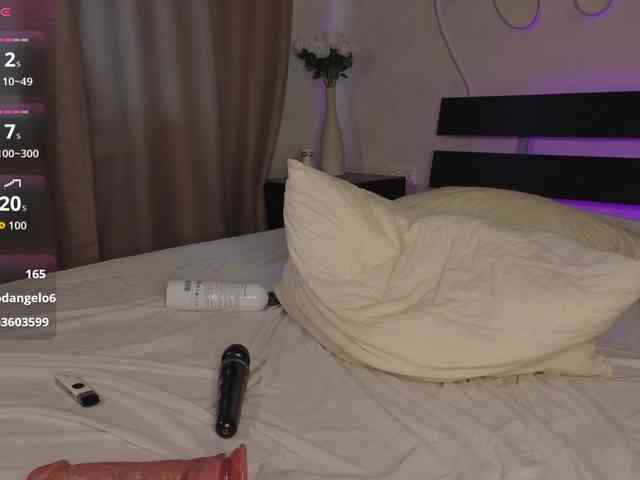 Stasy-Traiin Sex Cam Show