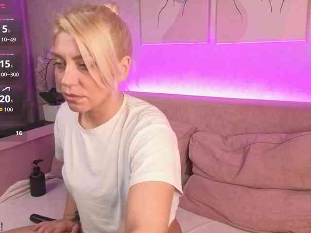 Stasy-Traiin webcam