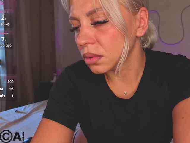 Stasy-Traiin webcam