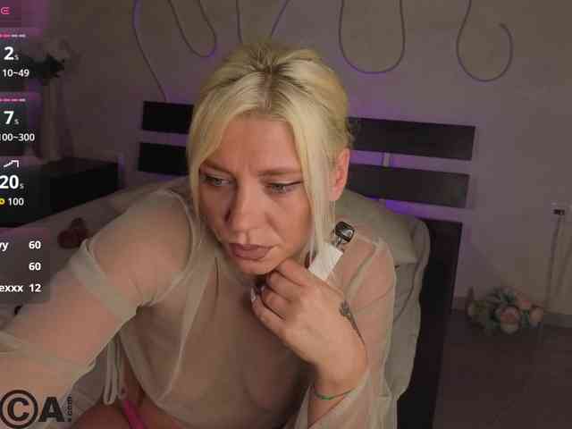 Stasy-Traiin webcam