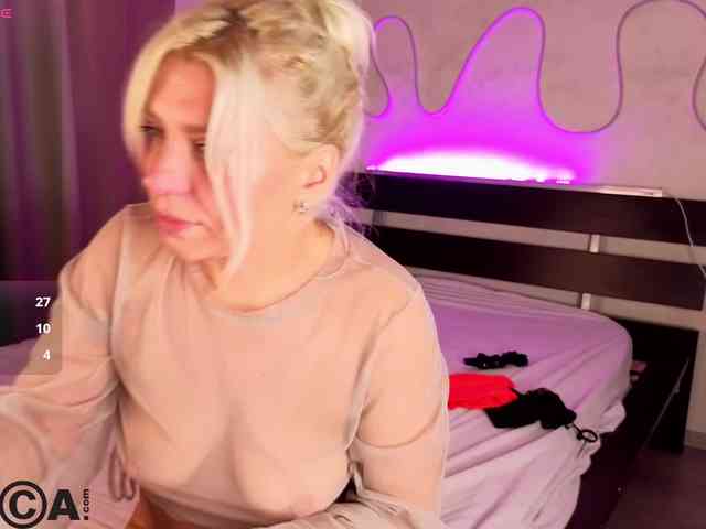 Stasy-Traiin webcam