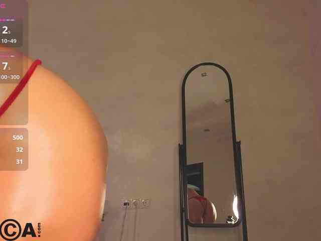Stasy-Traiin webcam
