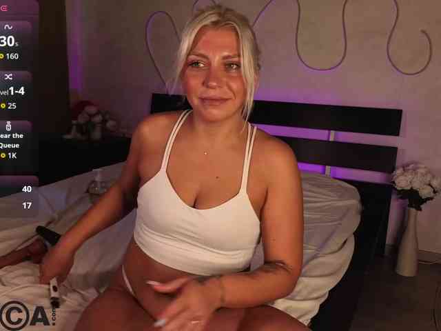 Stasy-Traiin webcam