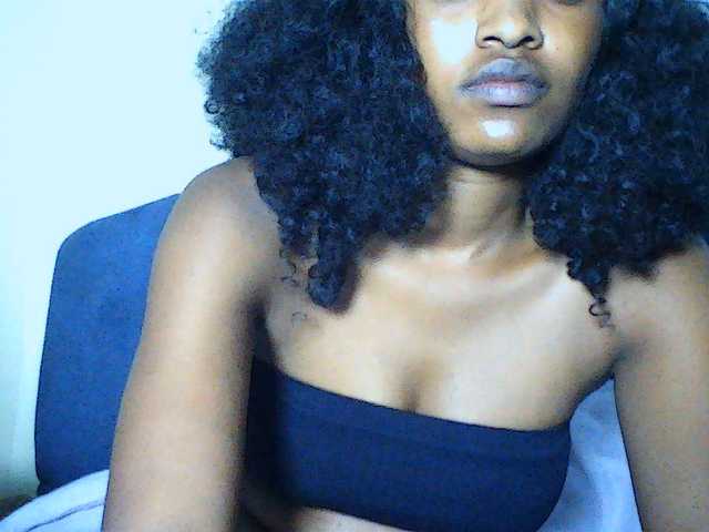Politegirl live cam on BongaCams