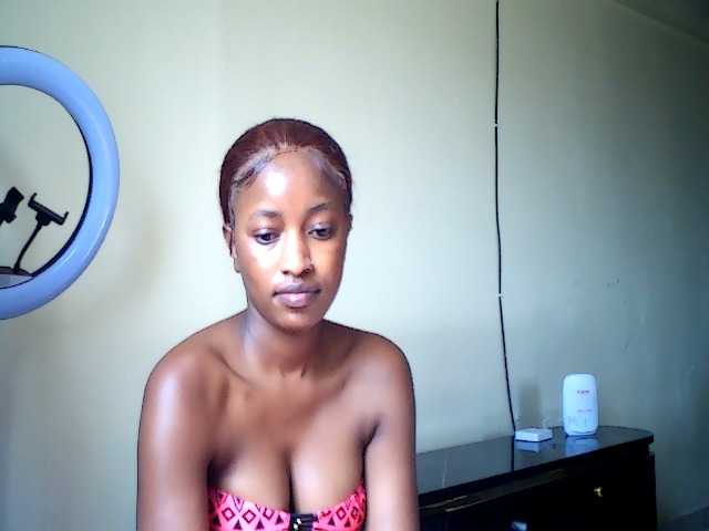 Politegirl live cam on BongaCams