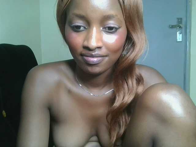 Politegirl live cam on BongaCams