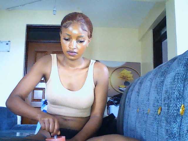 Politegirl live cam on BongaCams