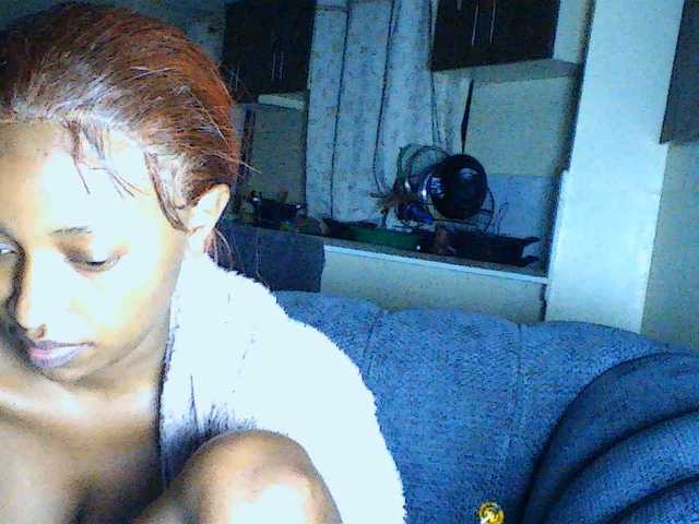 Politegirl live cam on BongaCams