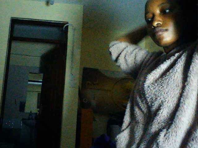 Politegirl live cam on BongaCams