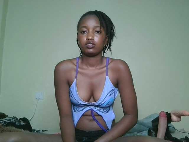 Politegirl live cam on BongaCams