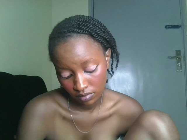 Politegirl live cam on BongaCams