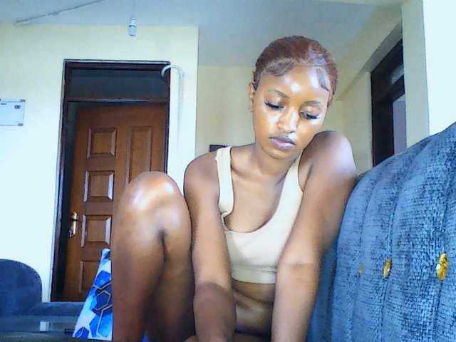 Politegirl live cam on BongaCams