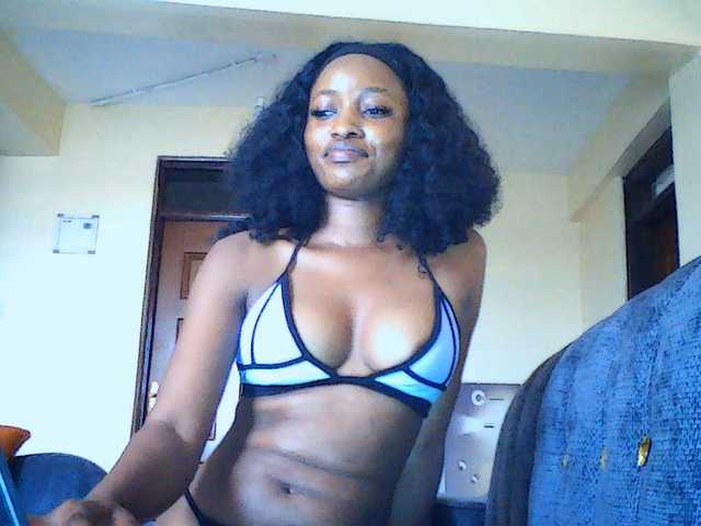 Politegirl live cam on BongaCams