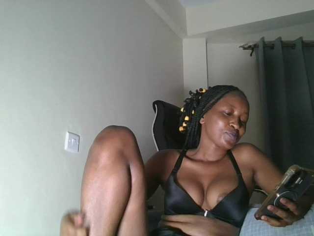Politegirl live cam on UnifiedCams