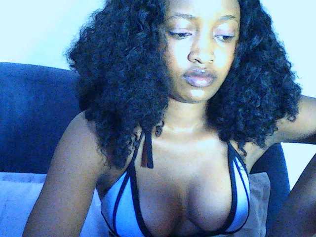 Politegirl live cam on BongaCams
