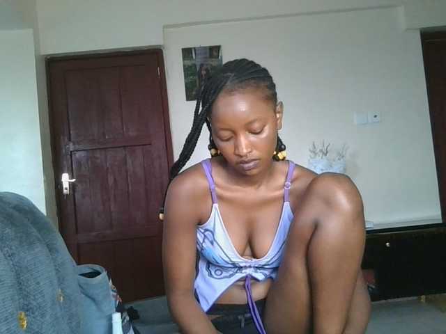 Politegirl live cam on BongaCams
