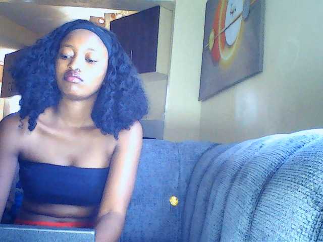 Politegirl live cam on BongaCams