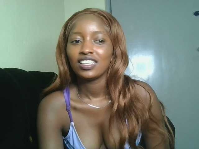 Politegirl live cam on BongaCams