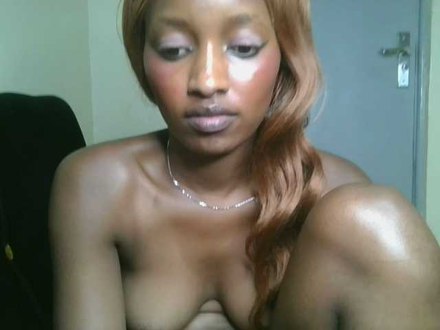 Politegirl live cam on BongaCams