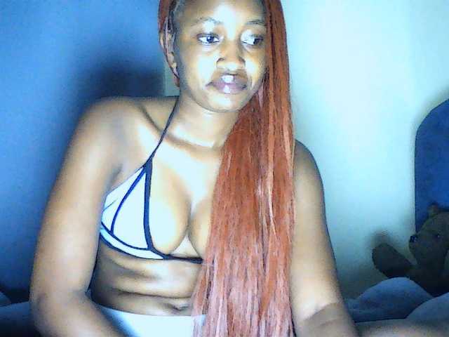 Politegirl live cam on BongaCams