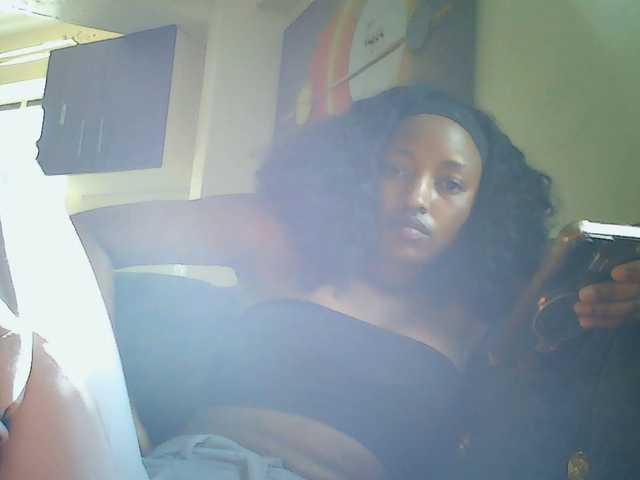 Politegirl live cam on BongaCams
