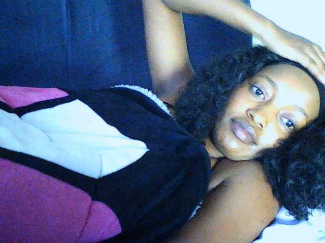 Politegirl live cam on BongaCams