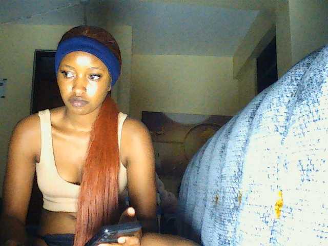 Politegirl live cam on BongaCams