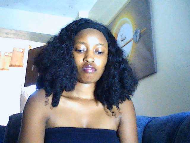 Politegirl live cam on BongaCams