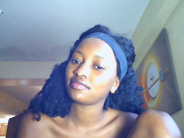 Politegirl live cam on BongaCams