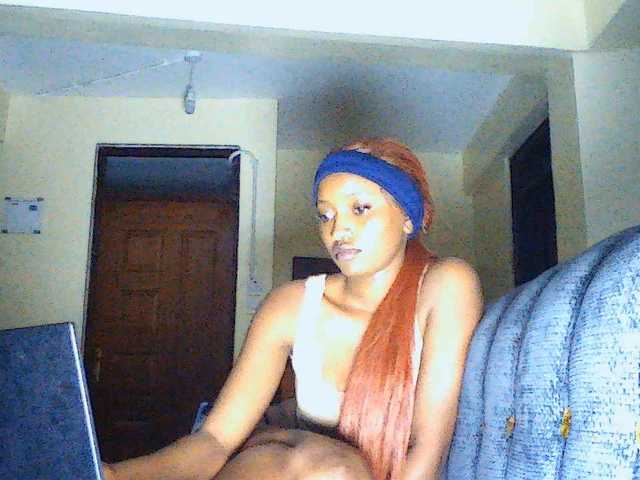 Politegirl live cam on BongaCams