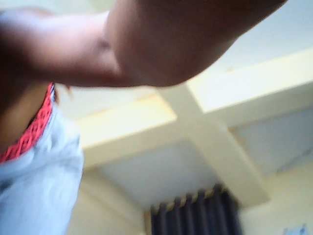 Politegirl live cam on BongaCams