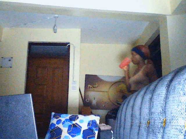 Politegirl live cam on BongaCams