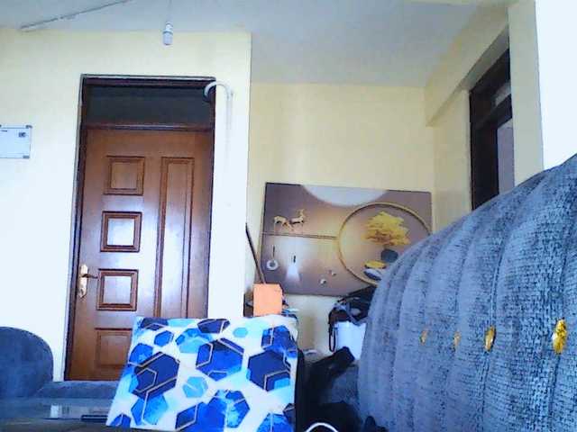 Politegirl live cam on BongaCams
